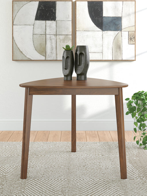 Tameride Dining Table - MI Hometown Furnishings (MI)*