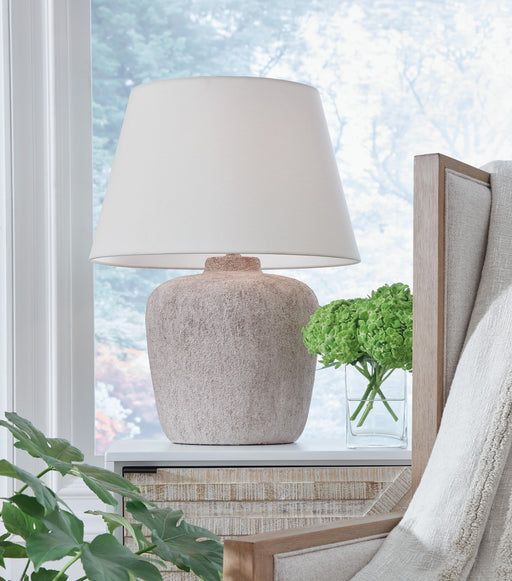 Danry Table Lamp - MI Hometown Furnishings (MI)*