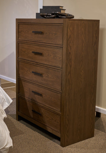 Dacylyn Chest of Drawers - MI Hometown Furnishings (MI)*