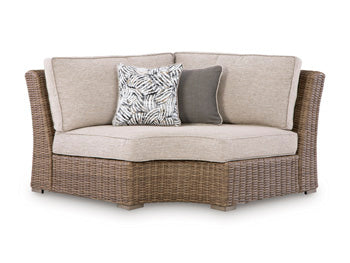 Laguna Heights Outdoor Sectional - MI Hometown Furnishings (MI)*