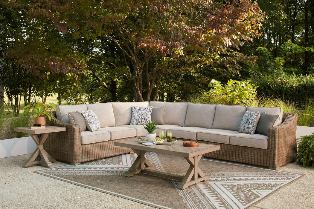 Laguna Heights Outdoor Sectional - MI Hometown Furnishings (MI)*