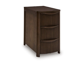 Camdill Chairside End Table - MI Hometown Furnishings (MI)*