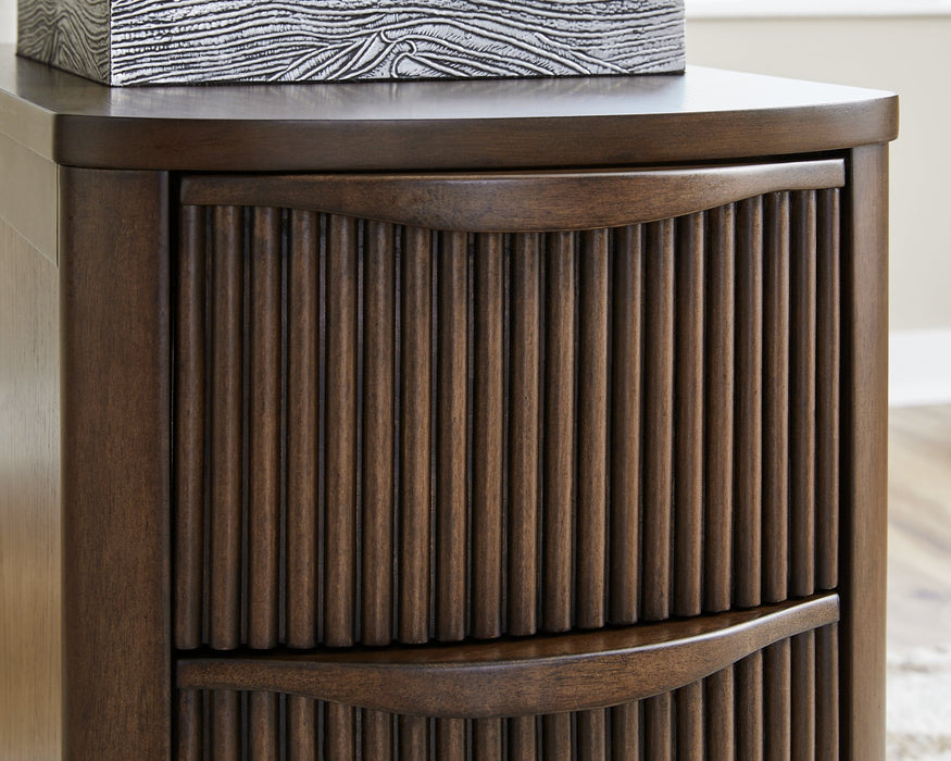 Camdill Chairside End Table - MI Hometown Furnishings (MI)*