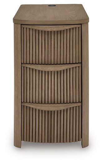 Camdill Chairside End Table - MI Hometown Furnishings (MI)*