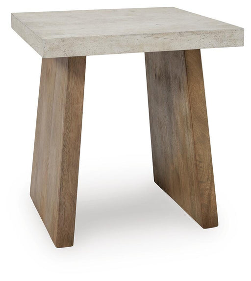 Brendalhouse End Table - MI Hometown Furnishings (MI)*