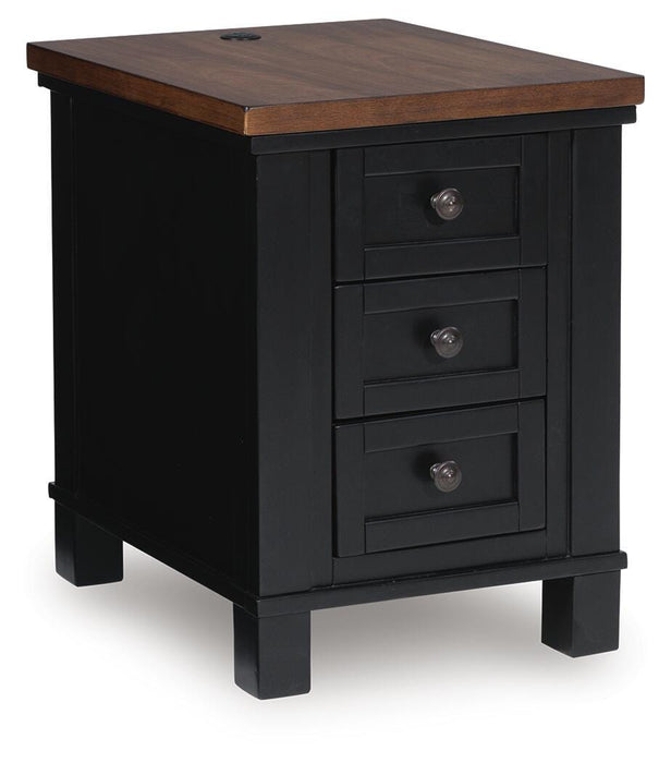 Wildenauer Chairside End Table - MI Hometown Furnishings (MI)*