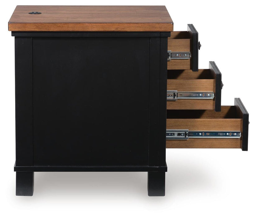 Wildenauer Chairside End Table - MI Hometown Furnishings (MI)*