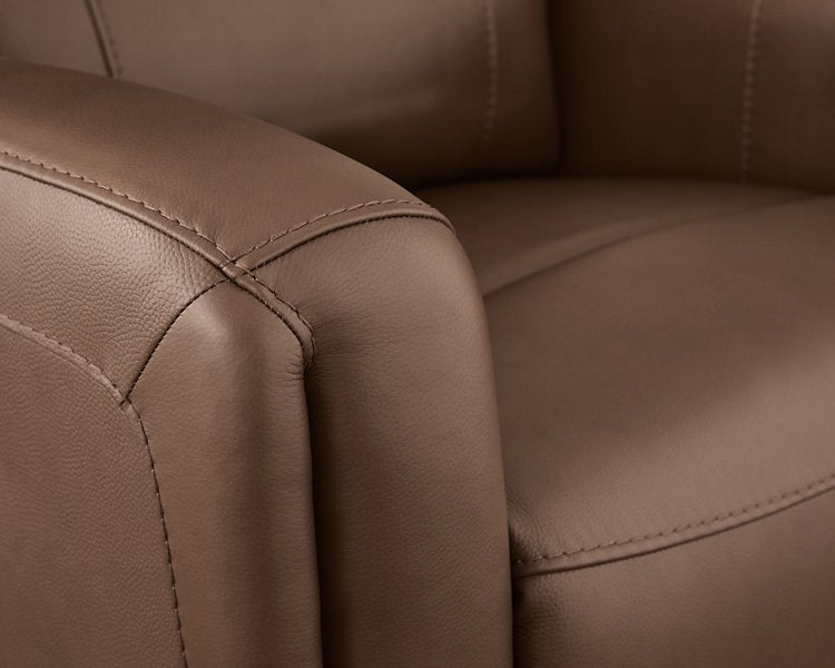 Pincara Power AutoGlide Recliner - MI Hometown Furnishings (MI)*