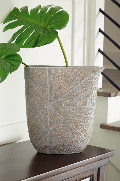 Ardenley Vase image